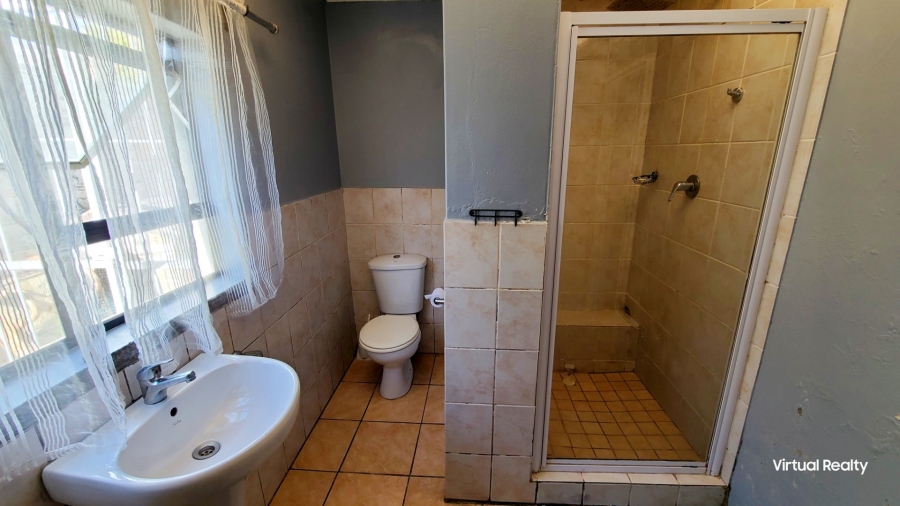 4 Bedroom Property for Sale in Thornton Western Cape